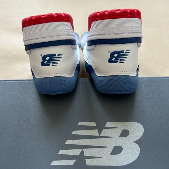 BNIB New Balance 550's - Picture 7 of 7
